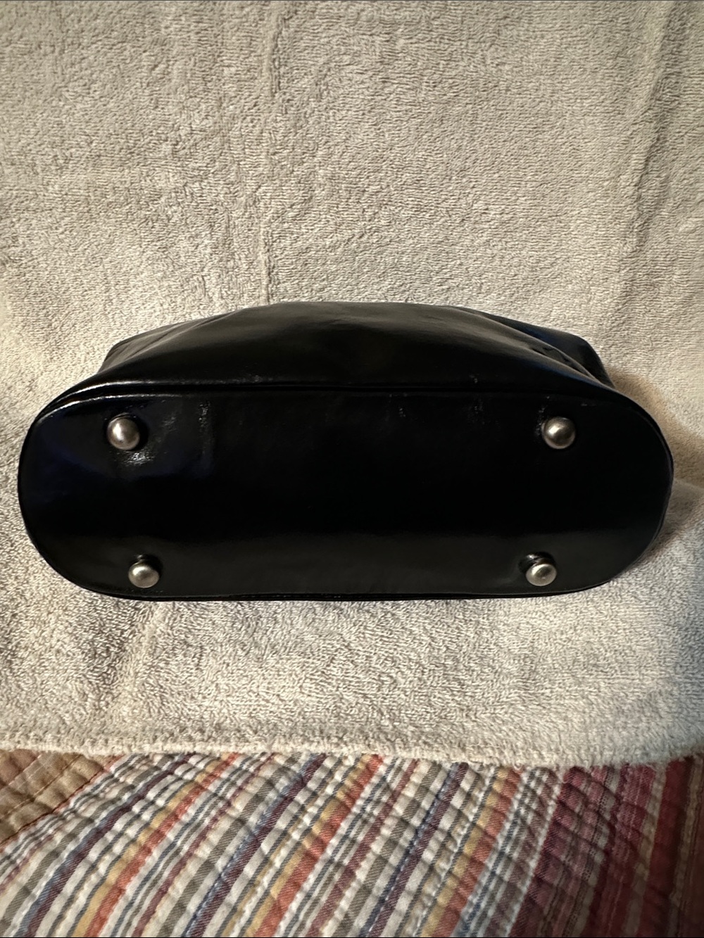 Patricia Nash Black Patent Leather Chain Shoulder Bag - Picture 4 of 11